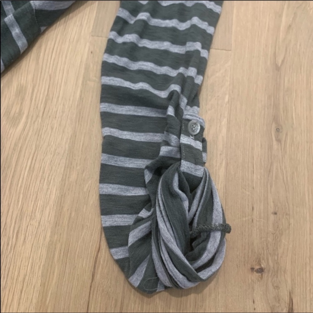 Splendid Open Front Drape Roll Tab Sleeve Chevron… - image 4